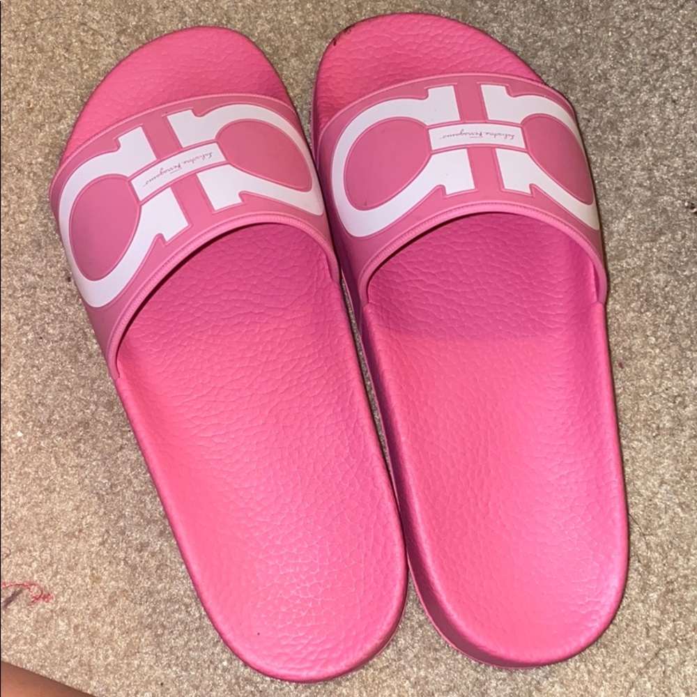 Pink Salvatore Ferragamo slides